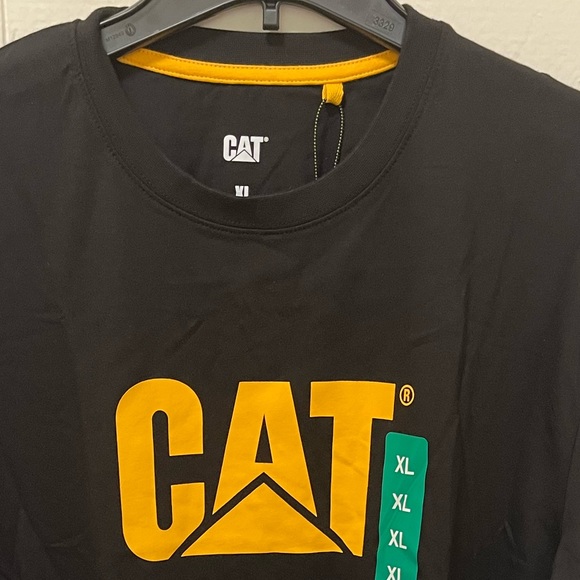 CAT Men’s Trademark Logo T-shirt, Black (XL) - Picture 4 of 6